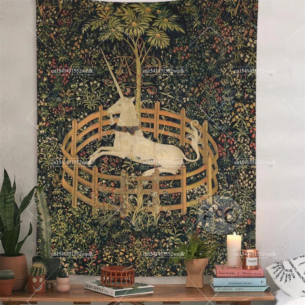 The Unicorn In Captivity Wall  - огляд і ціна Home Decor Medieval
