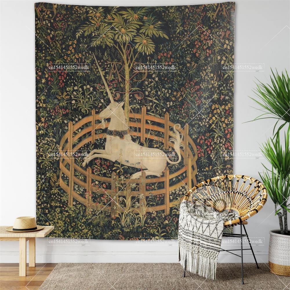 The Unicorn In Captivity Wall  - огляд і ціна Home Decor Medieval