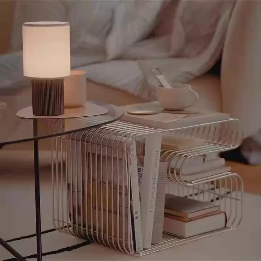 Scandinavian-Inspired Metal Bo - огляд і ціна Home Decor Magazine